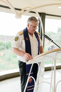 Wedding ceremony by Dr. Gerrit Rademeyer in Mashishing
