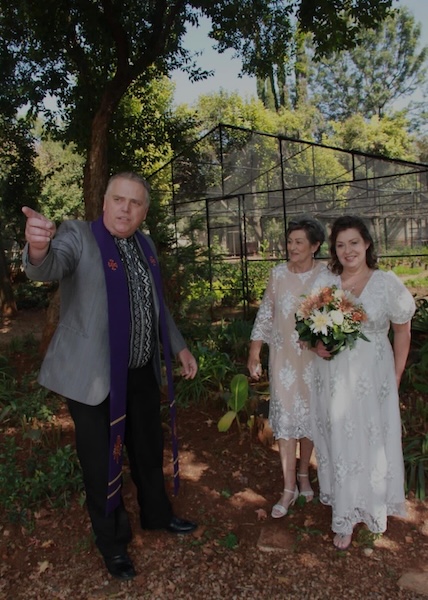 Wedding ceremony by Dr. Gerrit Rademeyer in Mashishing