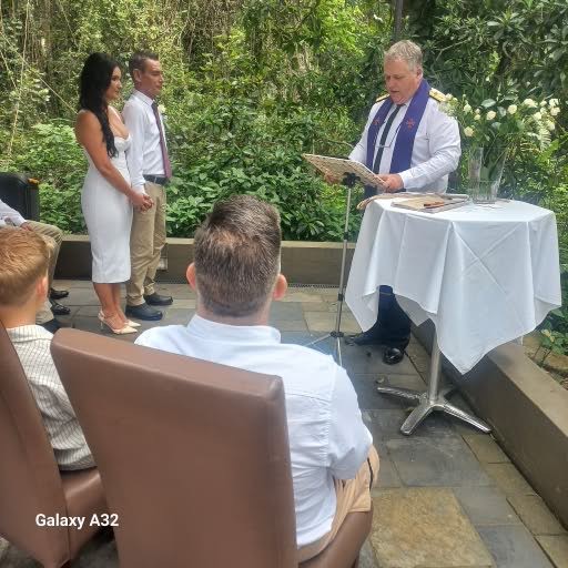 Wedding ceremony by Dr. Gerrit Rademeyer in Mashishing