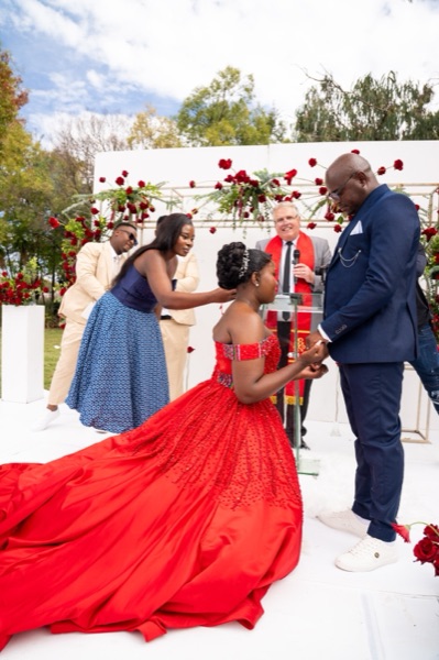 Wedding ceremony by Dr. Gerrit Rademeyer in Mashishing
